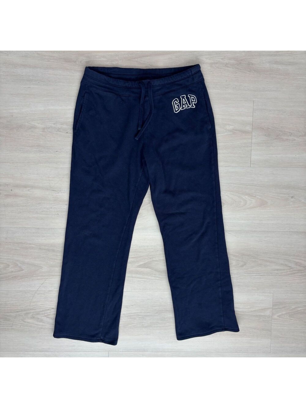GAP Navy Blue Sweatpants Womens M Embroidered Logo Straight Leg Fleece Y2K